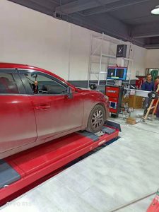 Necessary process before four-wheel alignment